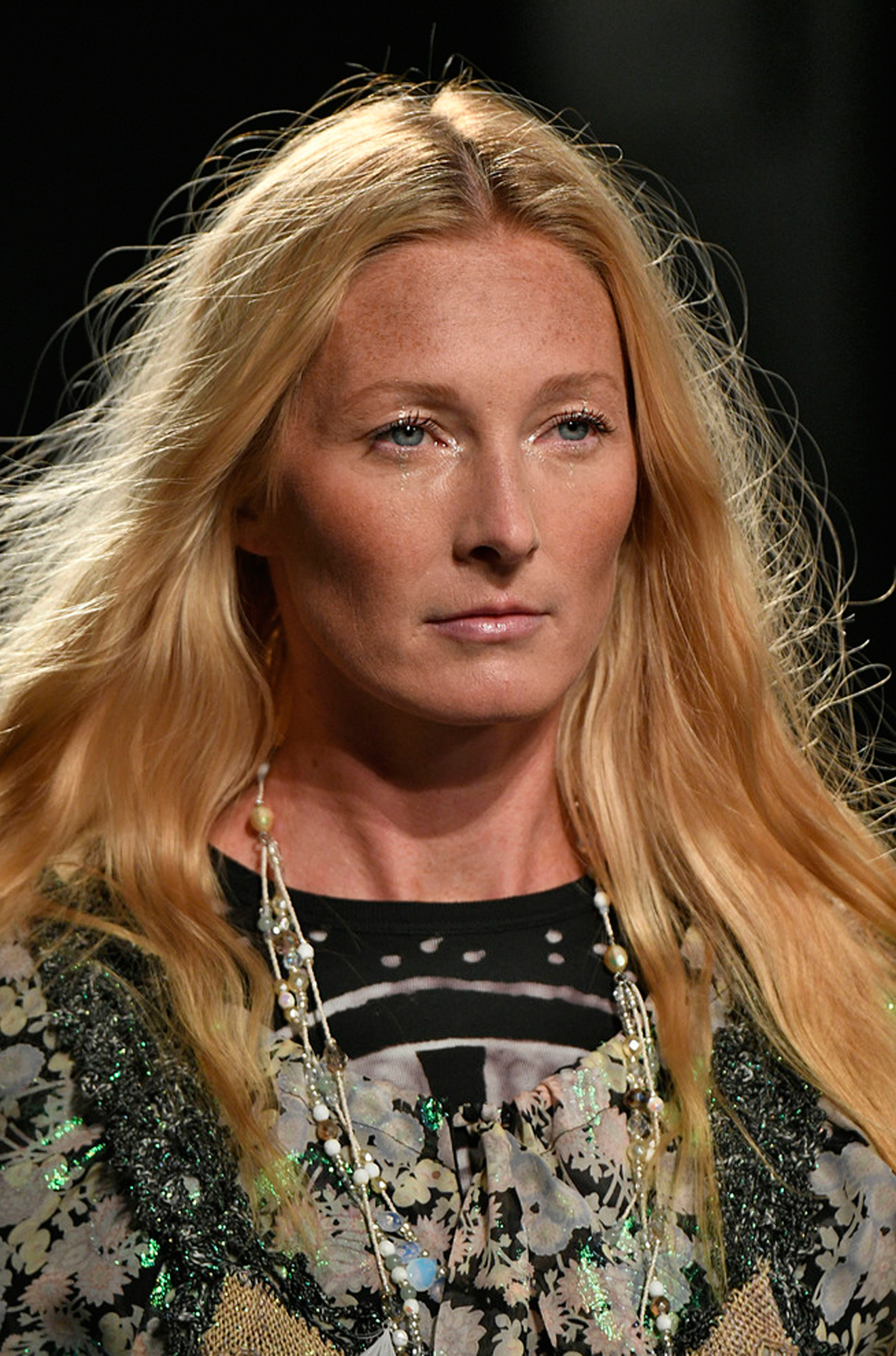 maggie rizer anna sui